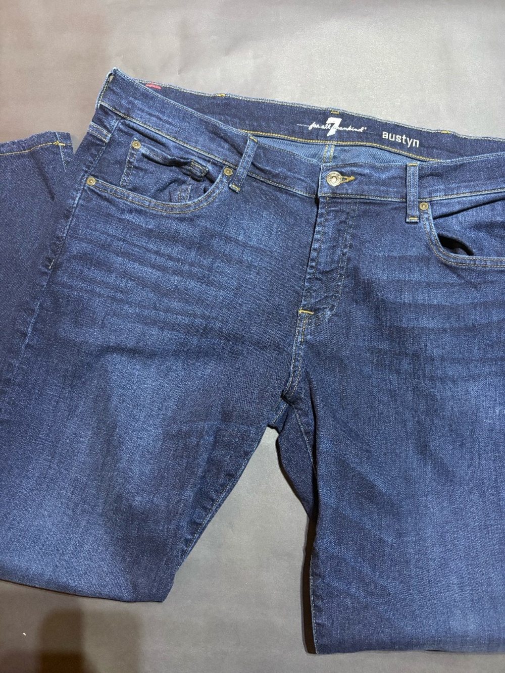 Men's 7 For All Mankind Jeans Austyn style (size 38x30)
